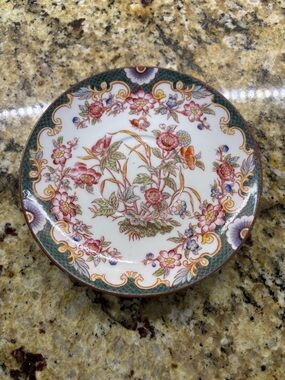 Vintage Sarreguemines France Minton pattern saucer